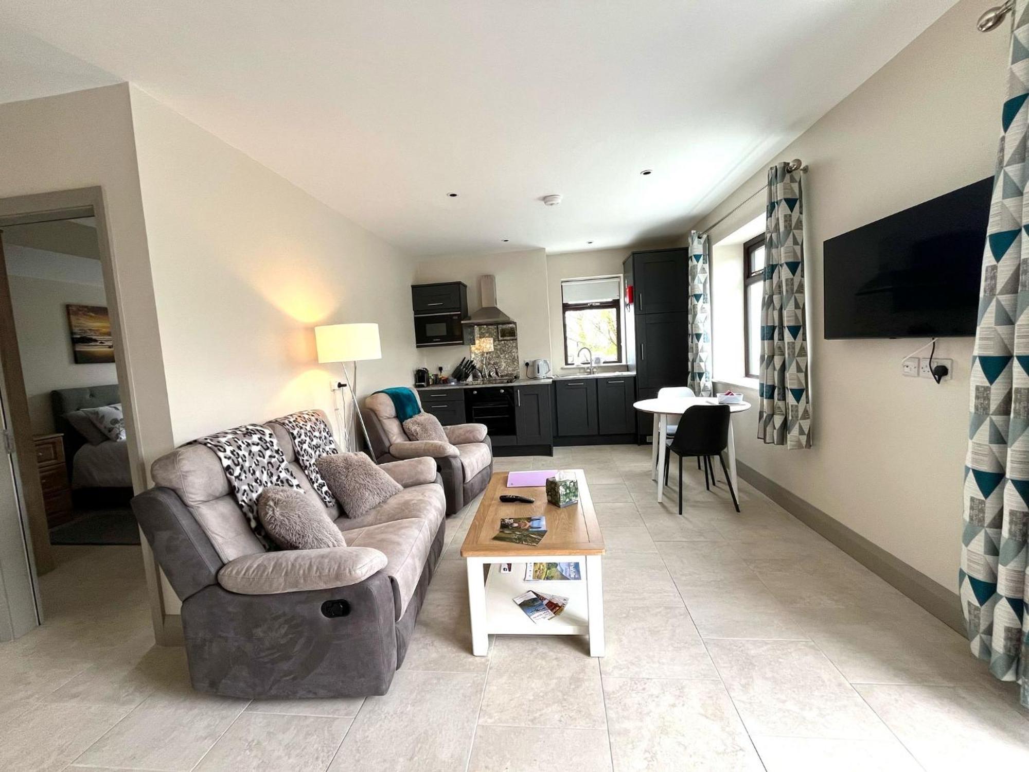 Tigh Fitz Apartments - Inis Mor, Aran Island Ngoại thất bức ảnh