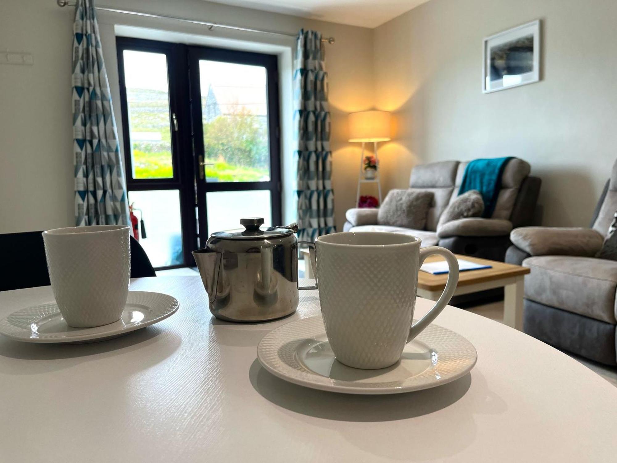 Tigh Fitz Apartments - Inis Mor, Aran Island Ngoại thất bức ảnh